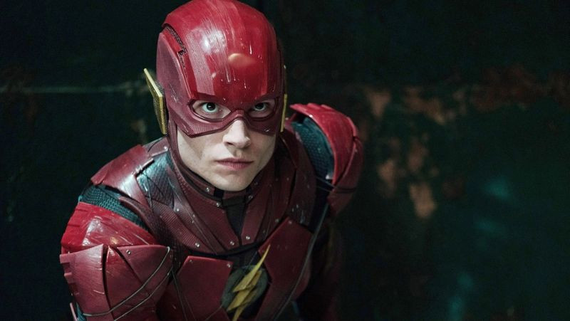Predstavljamo titlovani trailer za superherojski “The Flash“