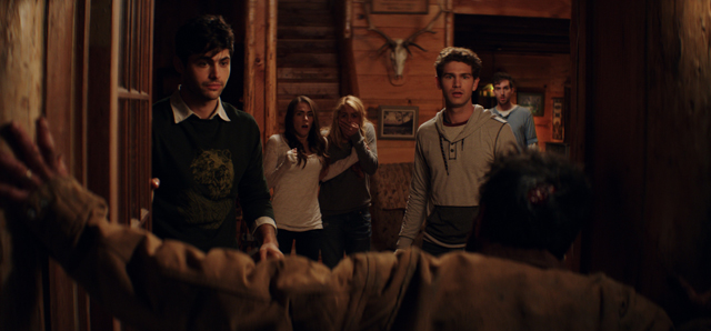 Uznemirujući trailer za remake filma "Cabin Fever" 