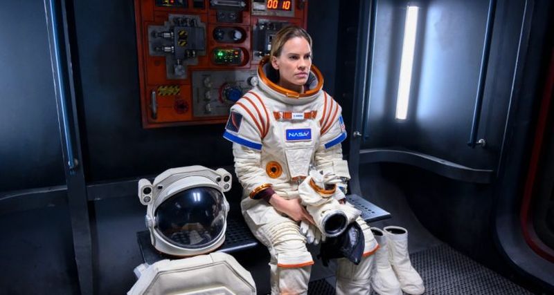 Hilary Swank putuje na Mars u traileru za Netflixovu seriju "Away"