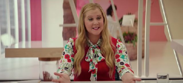 Amy Schumer u traileru za komediju "I Feel Pretty"