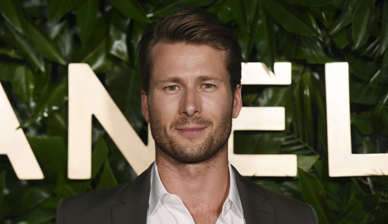 Glen Powell glumi u novom SF filmu: "Deputy X"