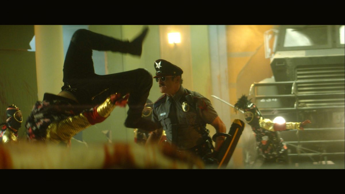 Kim Coates je uskrsli policajac u traileru za "Officer Downe"