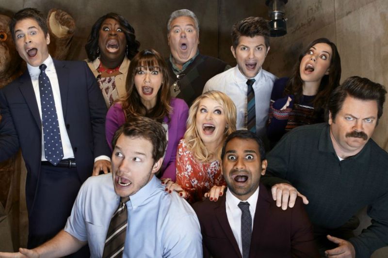 Mike Shur okuplja postavu "Parks and Recreation" u specijalu