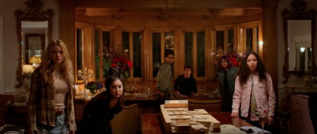 Hulu predstavio novi teaser trailer serije "Runaways"