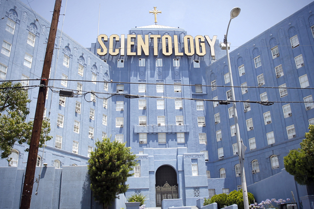 Going Clear: Scientology and the Prison of Belief - Crkva koja vam nabacuje cure