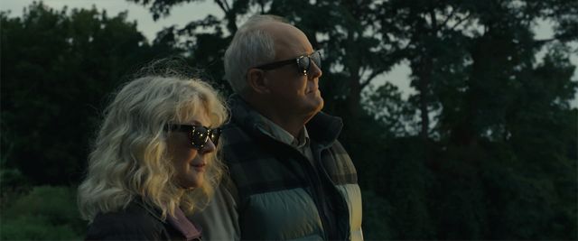 John Lithgow i Blythe Danner u traileru za "The Tomorrow Man"