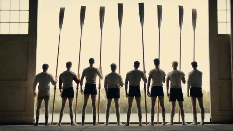 Predstavljen trailer za Clooneyjev "The Boys in the Boat"