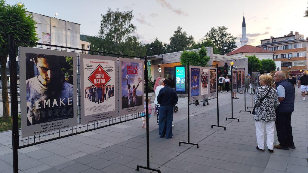 U Travniku postavljena “Izložba plakata bh. filmova“