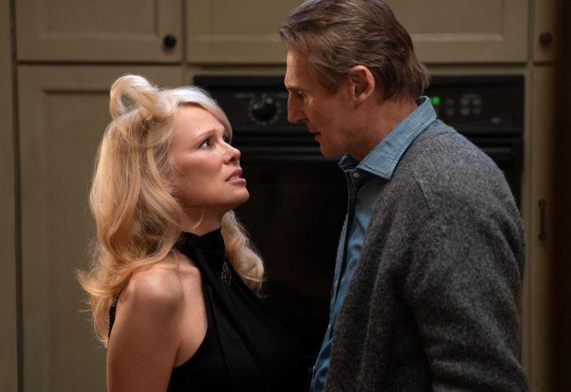 Neeson i Anderson predvode "The Naked Gun" reboot
