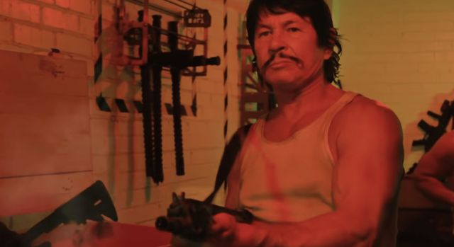 Robert Bronzi kao Charles Bronson: "Escape from Death Block 13"